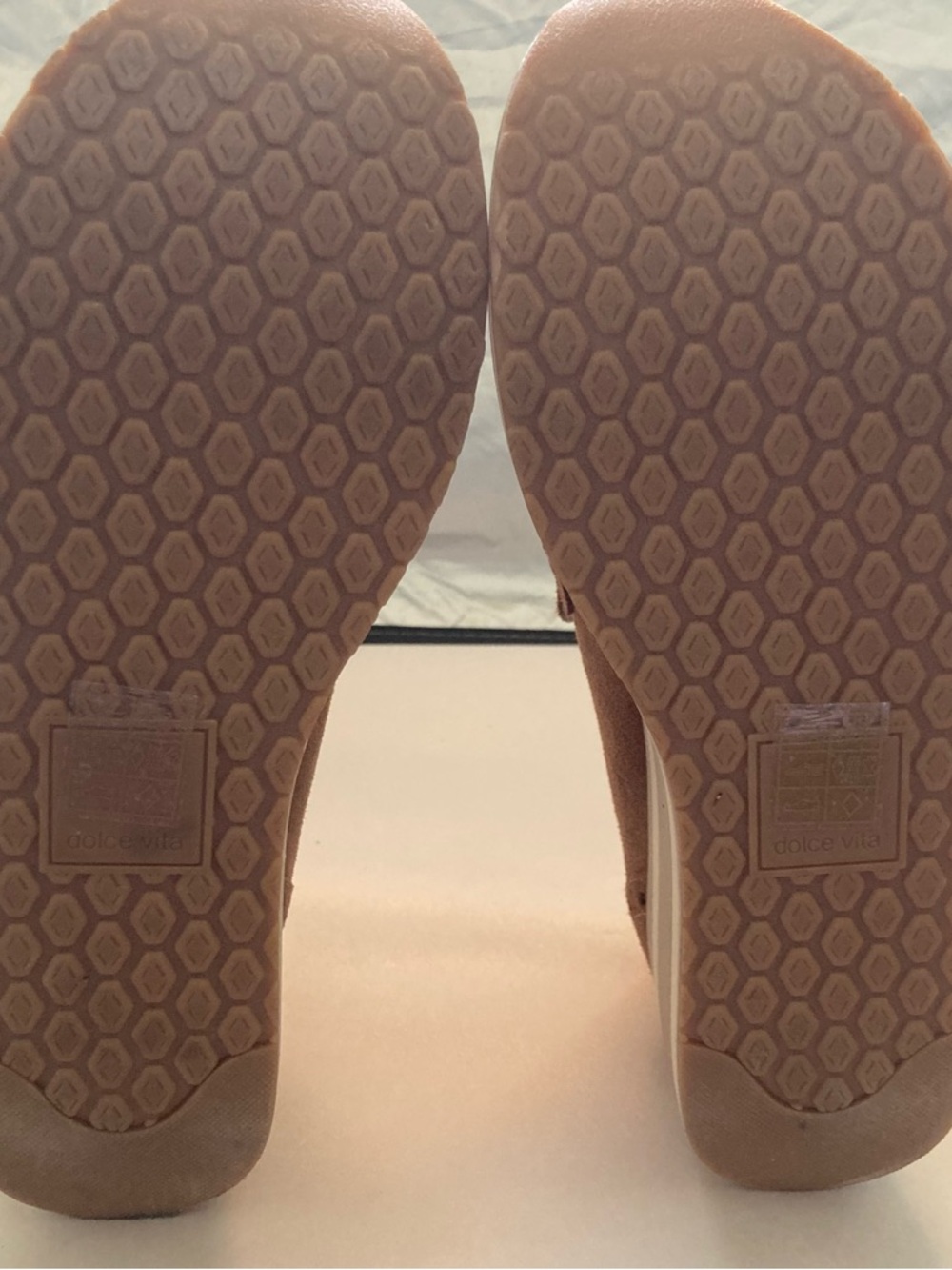 Dolce Vita Janine Platform Sneaker Women’s Size 8m color Tan - Picture 8 of 10